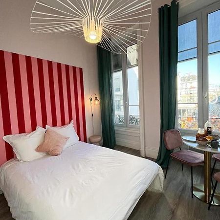 Suite Whitney Lyon Exterior foto